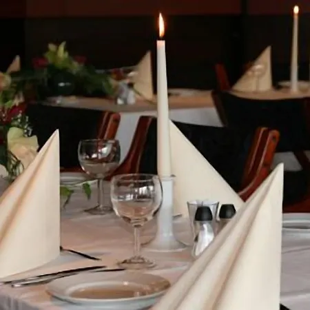 מלון Turisthotell 3*